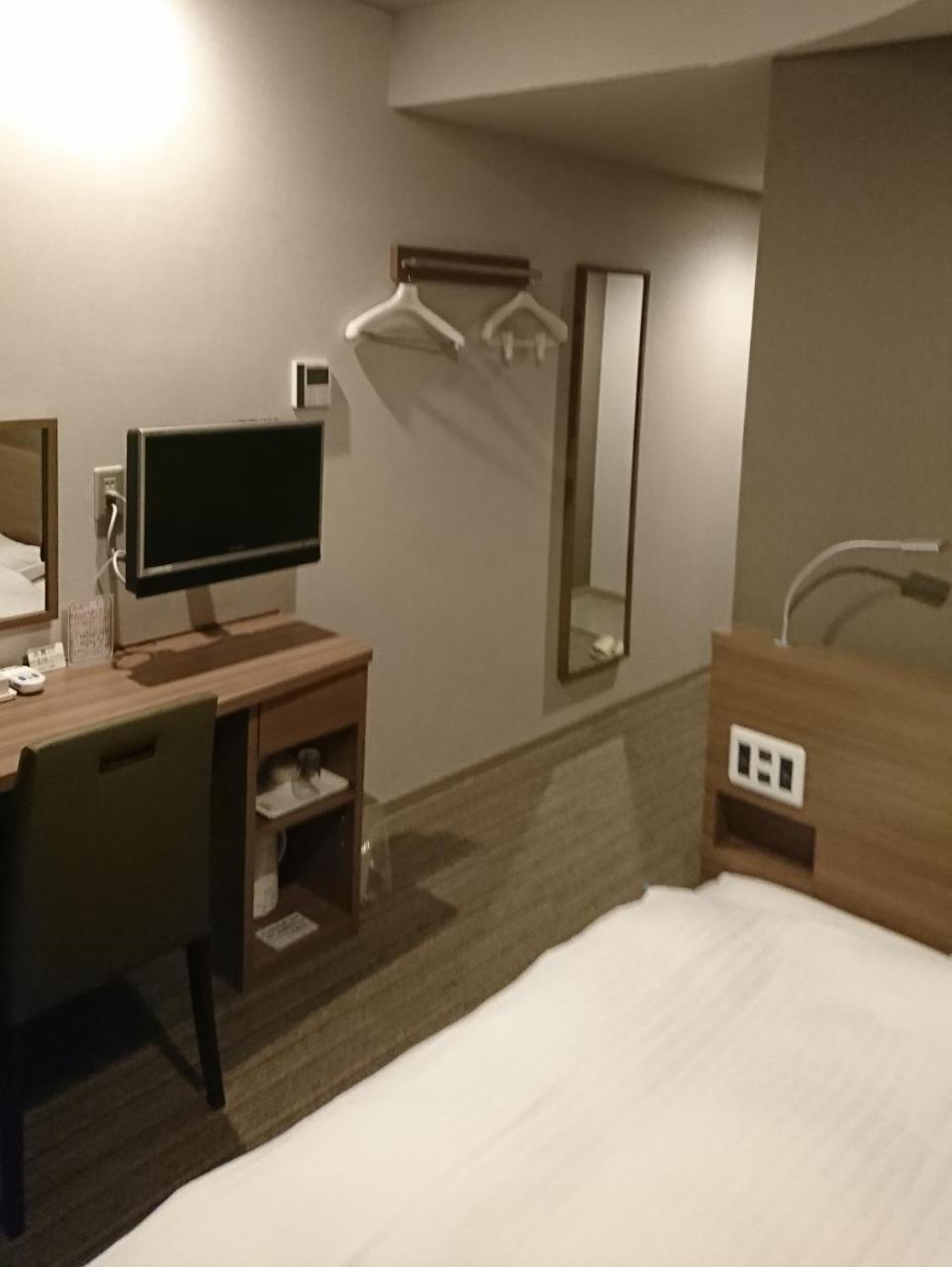 Hotel Itami Buitenkant foto